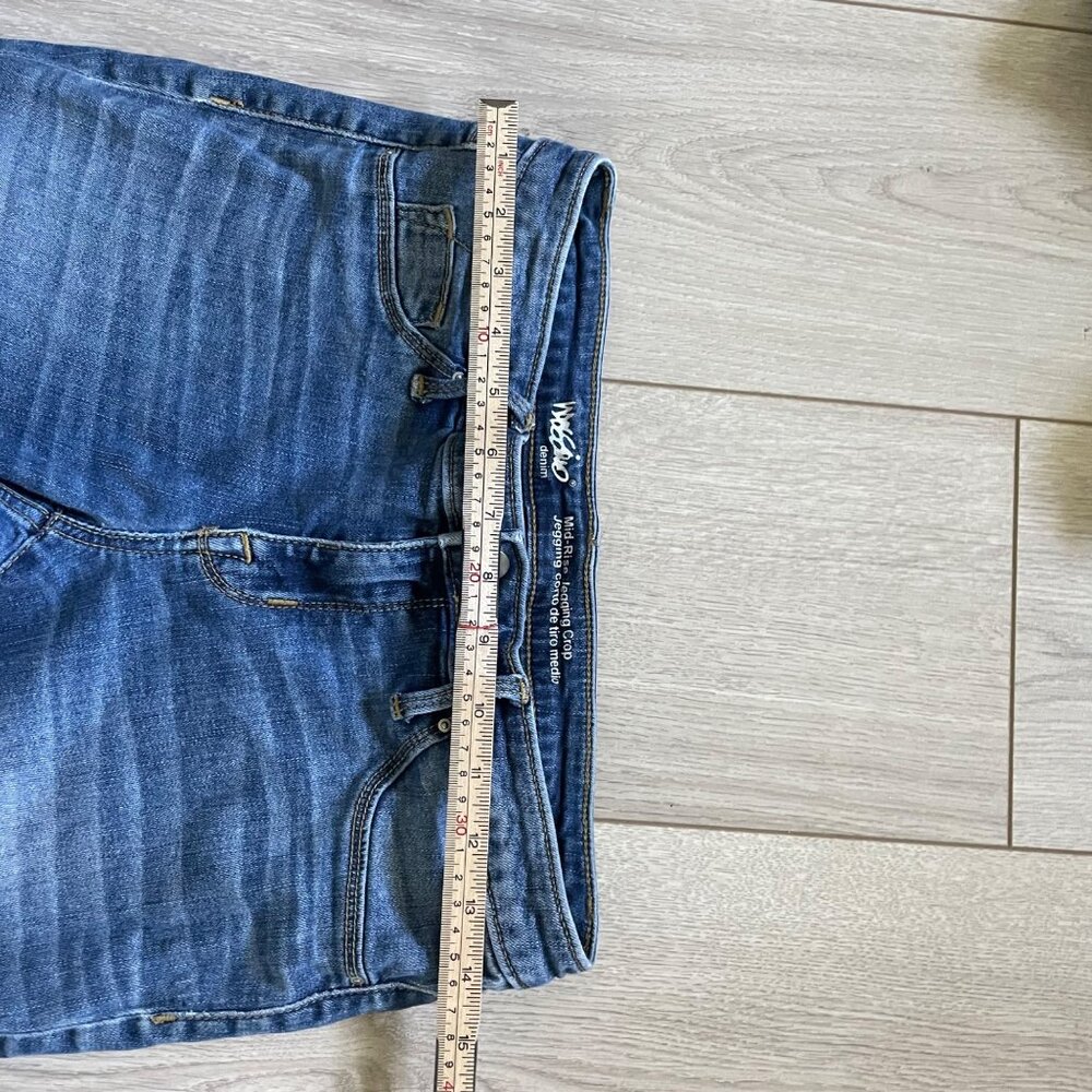 Mossimo Mid-Rise Jegging Crop Jeans Size 6/28 Distressed Denim Power Stretch Fra - Picture 5 of 8